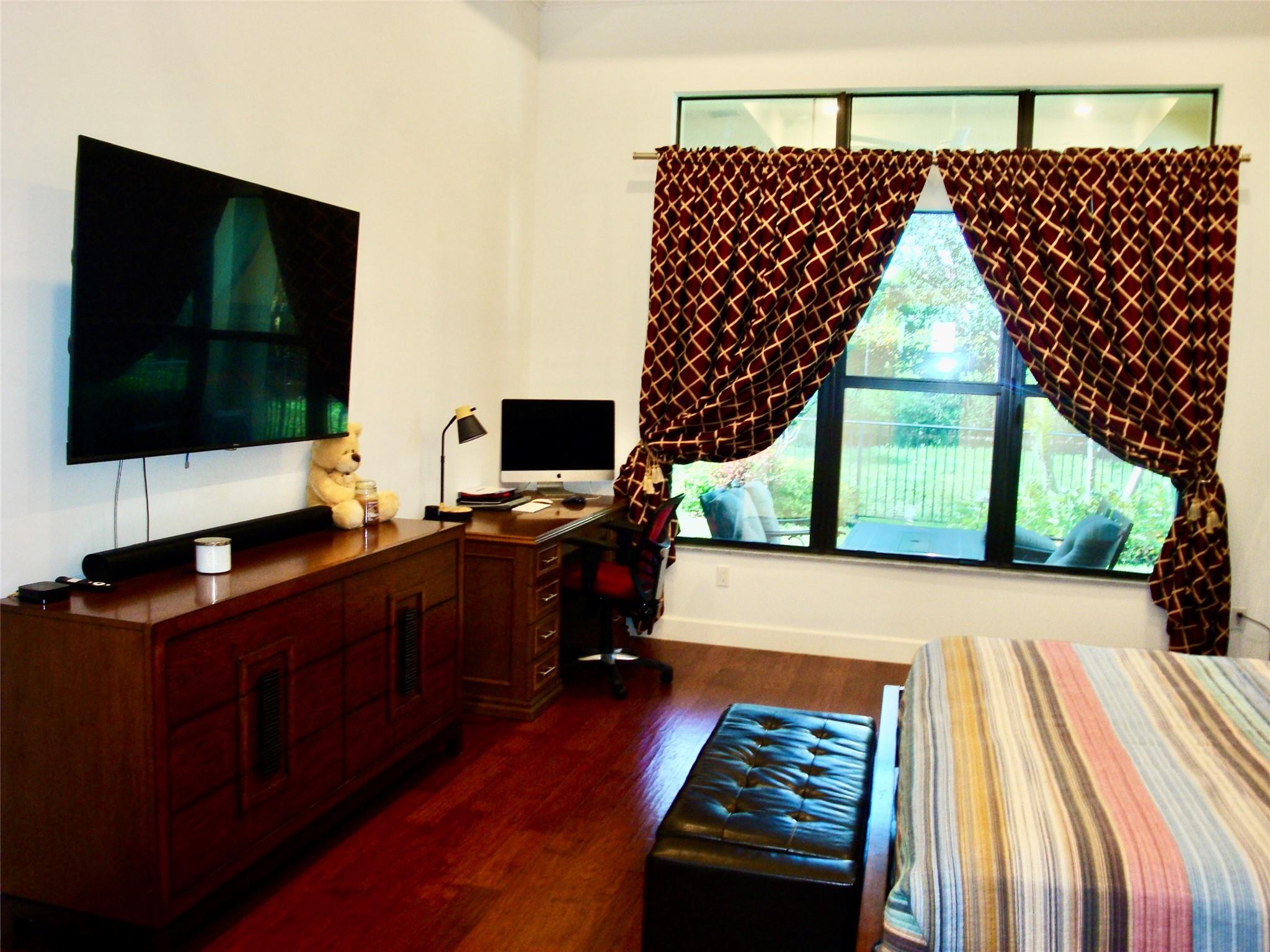 Parkland Royale 182-60 B - Residential