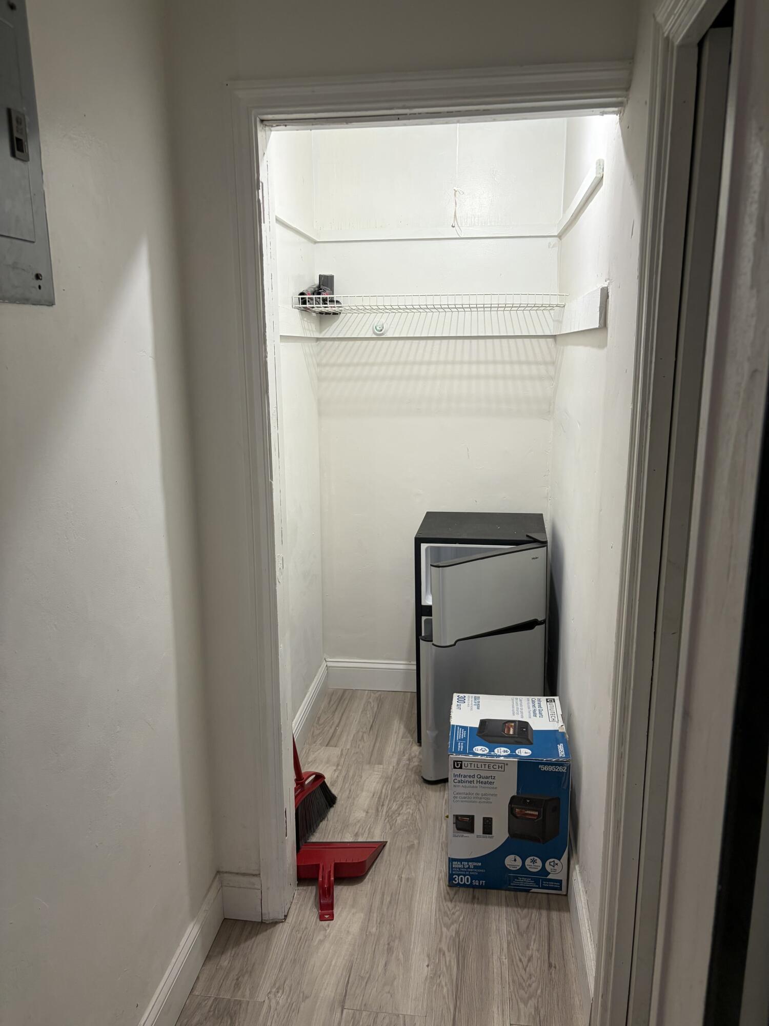 HOLLYWOOD CENTRAL BEACH - Residential Lease