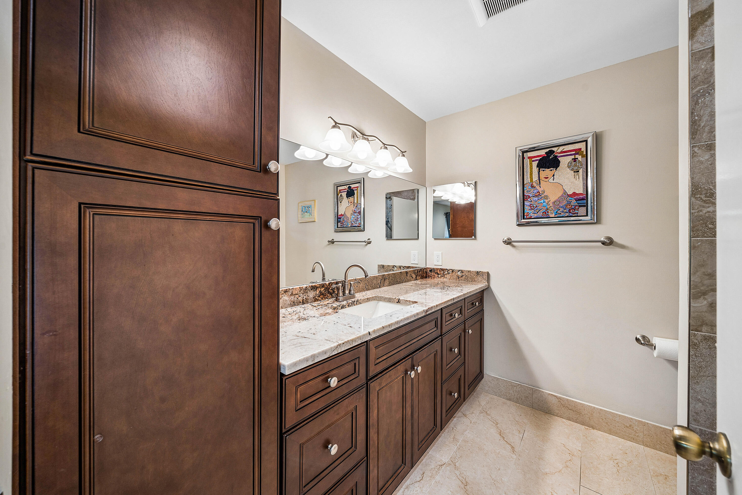 PALM CHASE LAKES CONDO - Residential