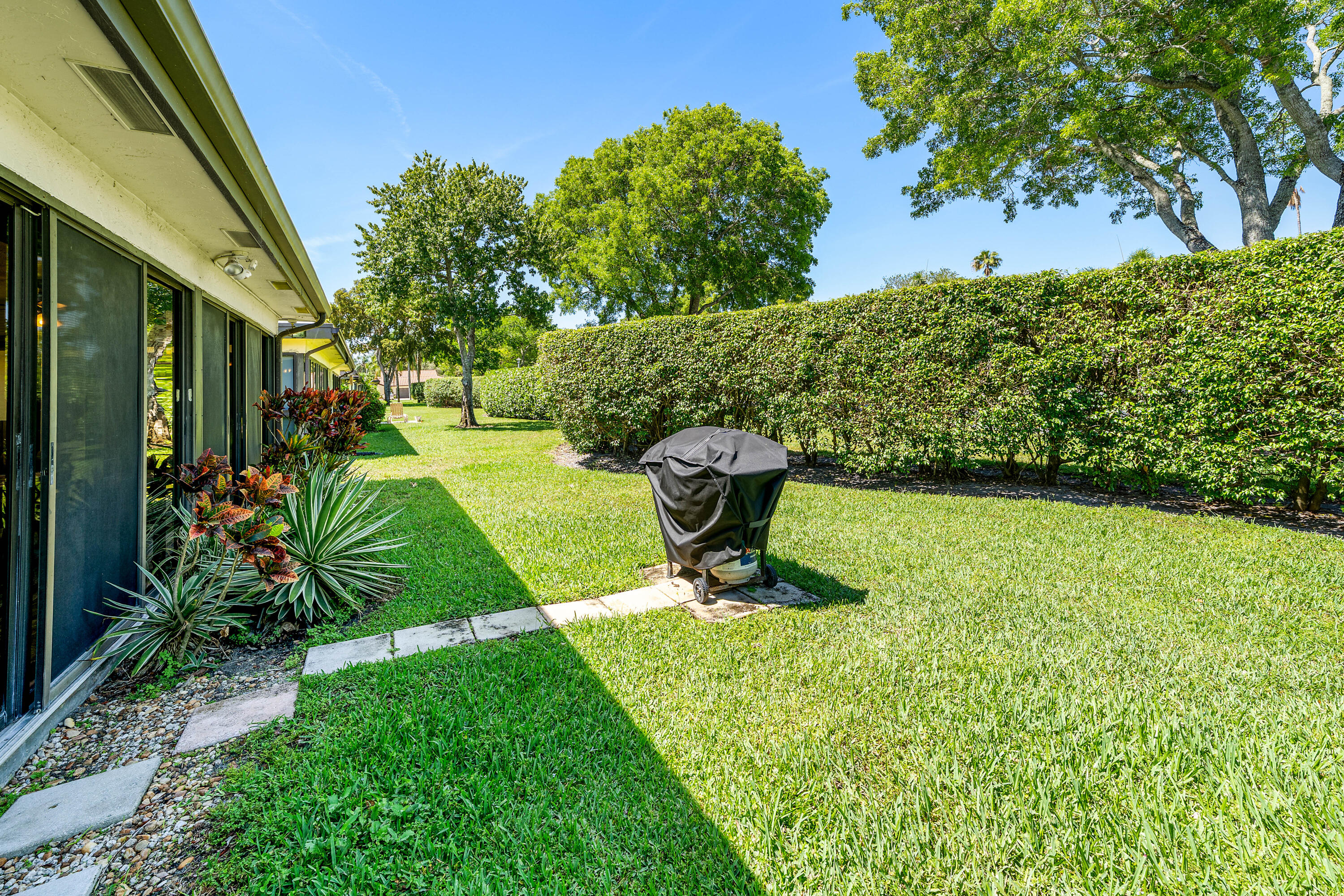 PALM CHASE LAKES CONDO - Residential