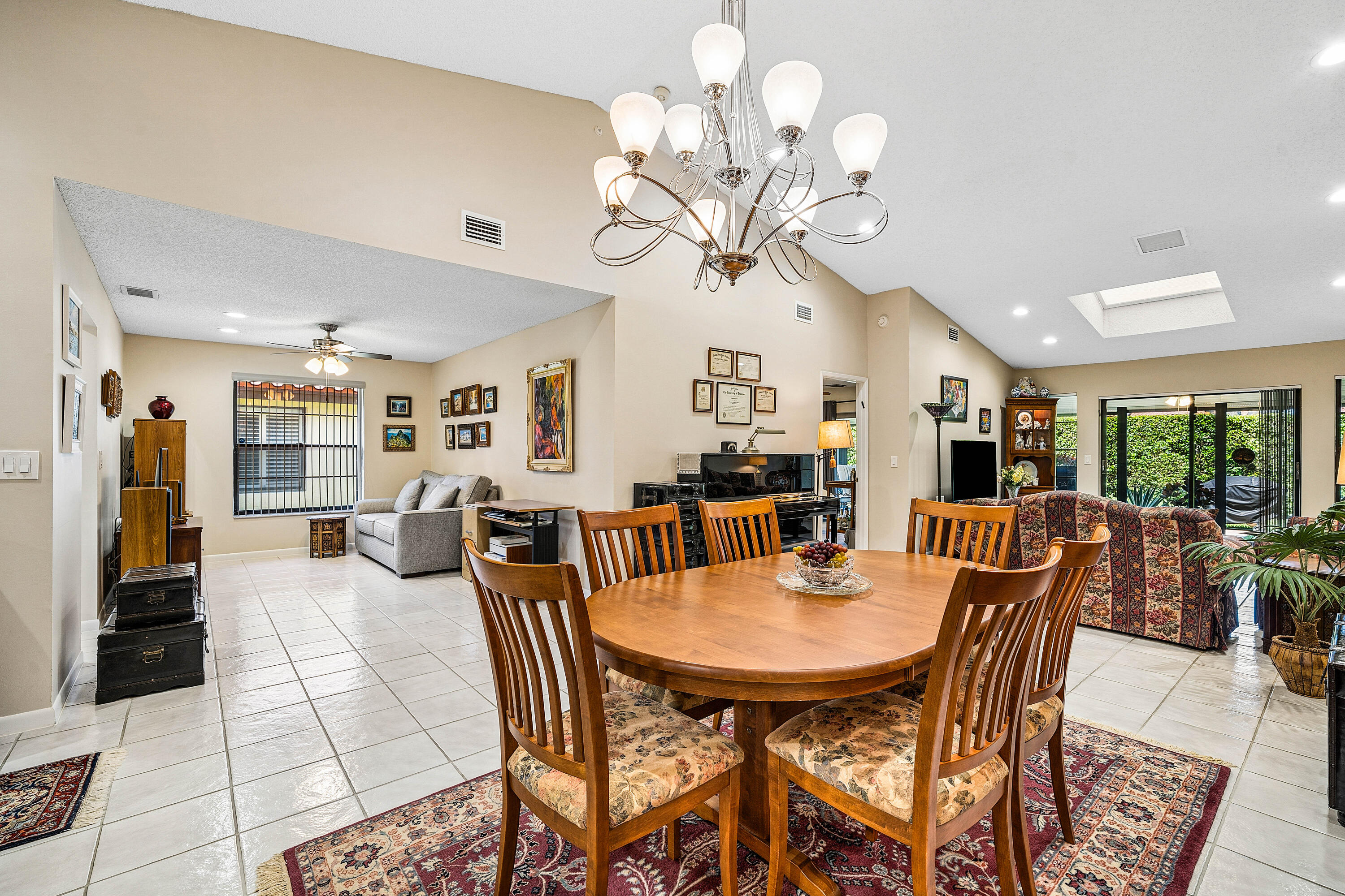 PALM CHASE LAKES CONDO - Residential