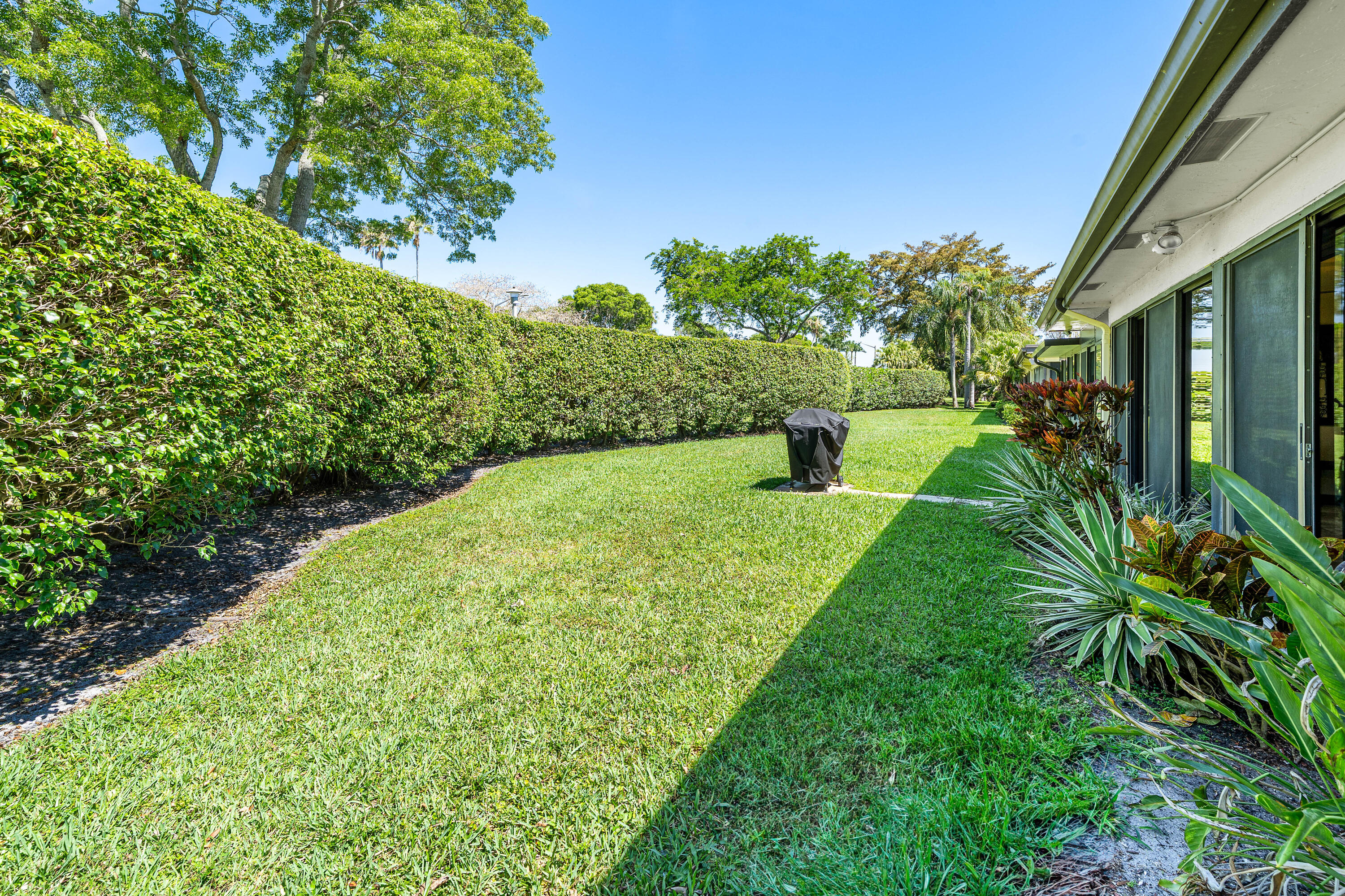 PALM CHASE LAKES CONDO - Residential