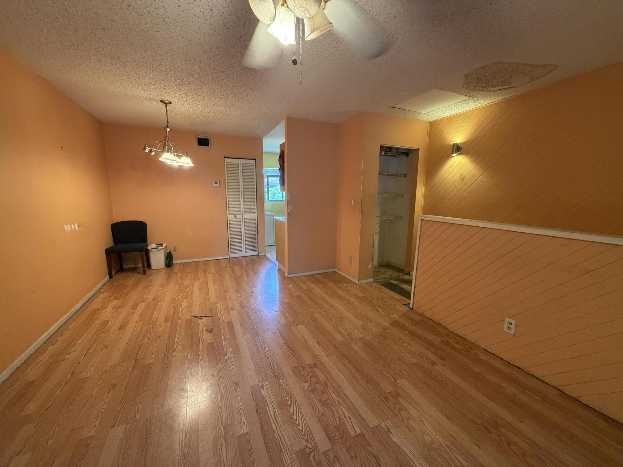 GARDENS NORTH ONE CONDO - Residential