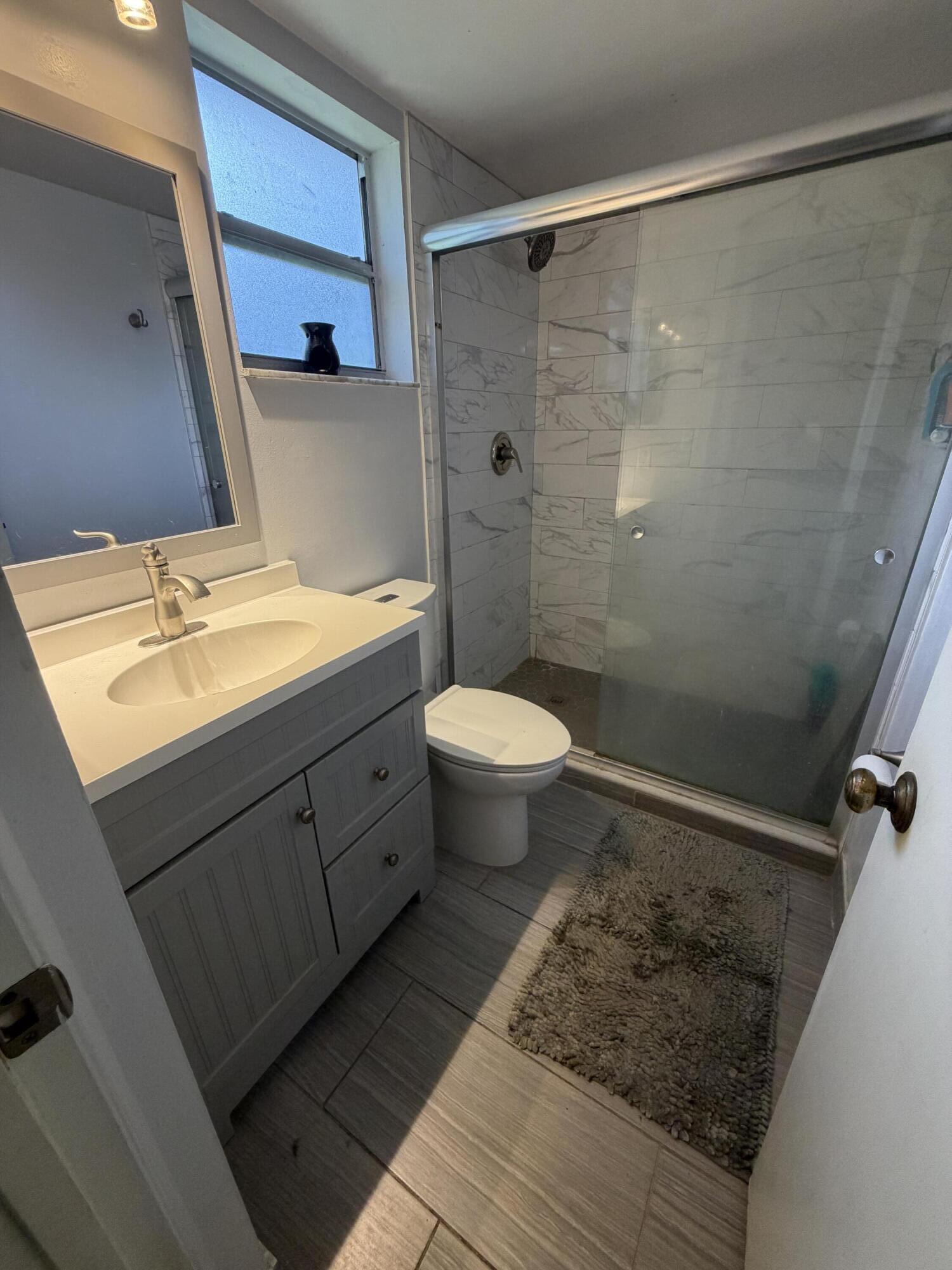 106 Gardens Drive 203