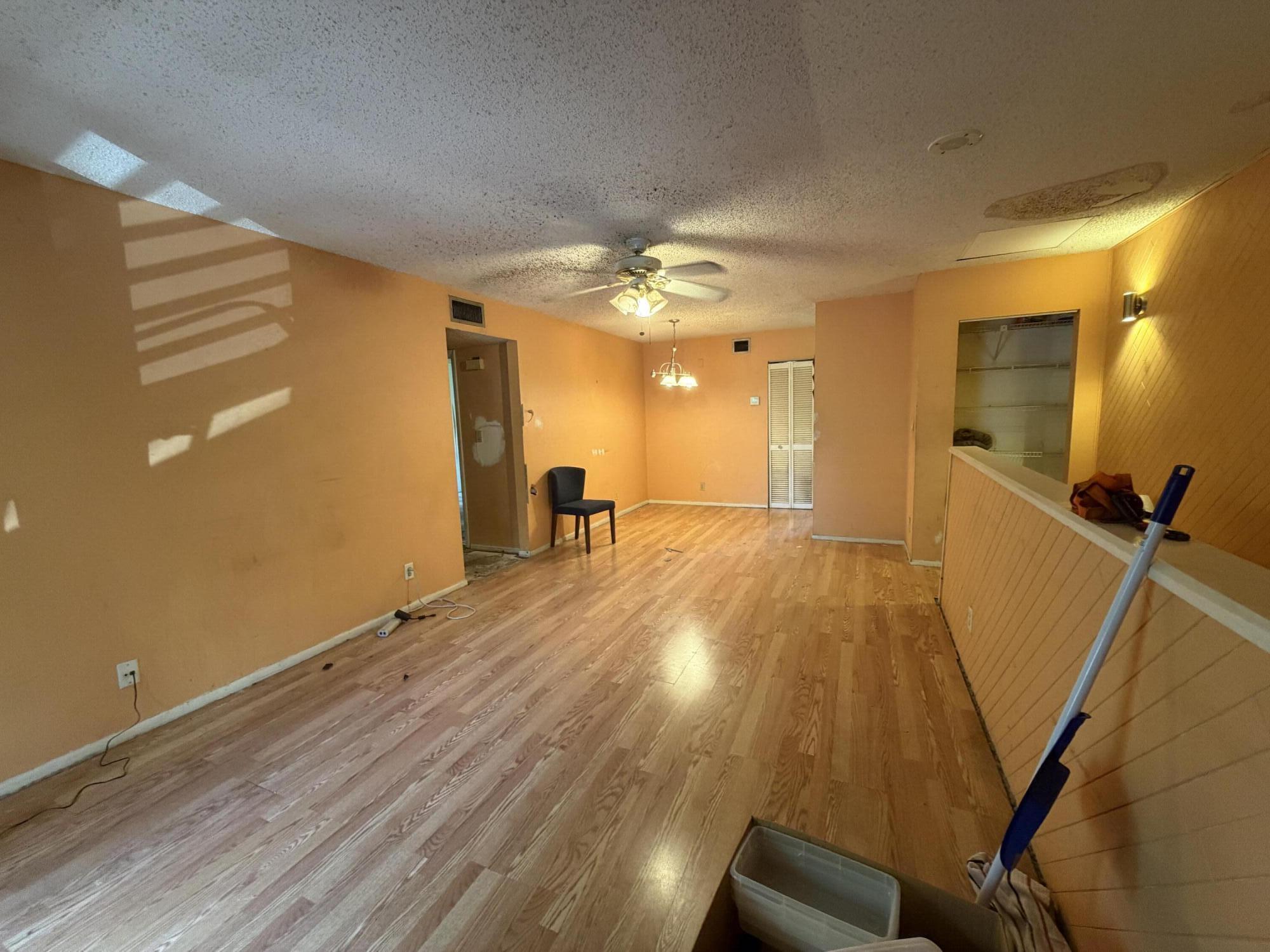 GARDENS NORTH ONE CONDO - Residential