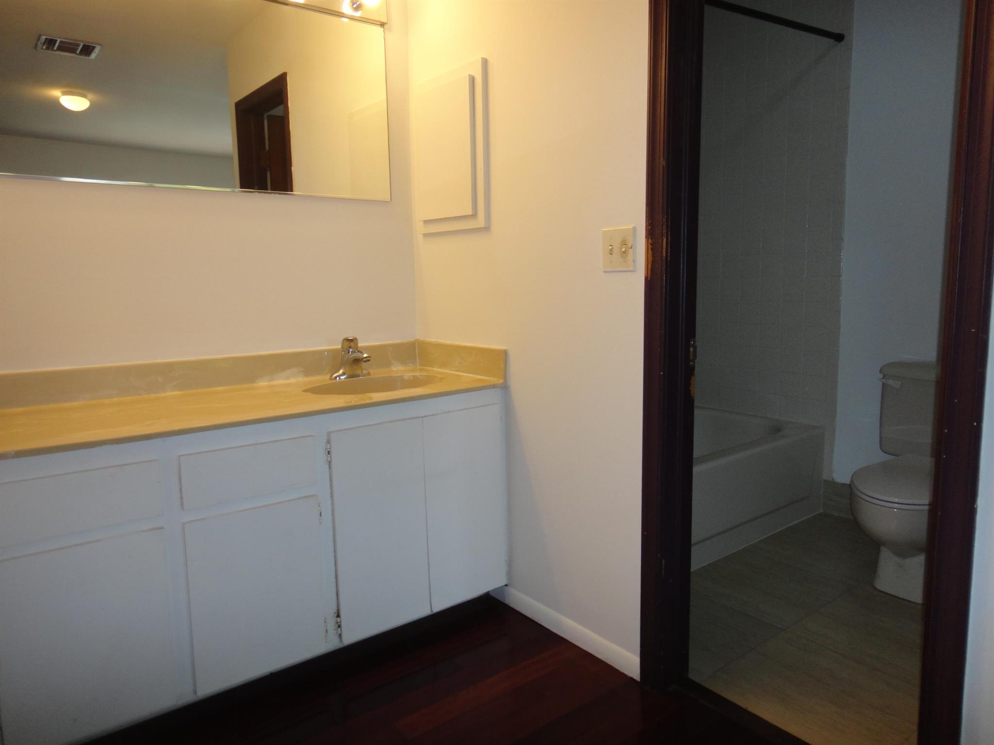 SOUTH SHORE 4 OF WELLINGTON - Residential