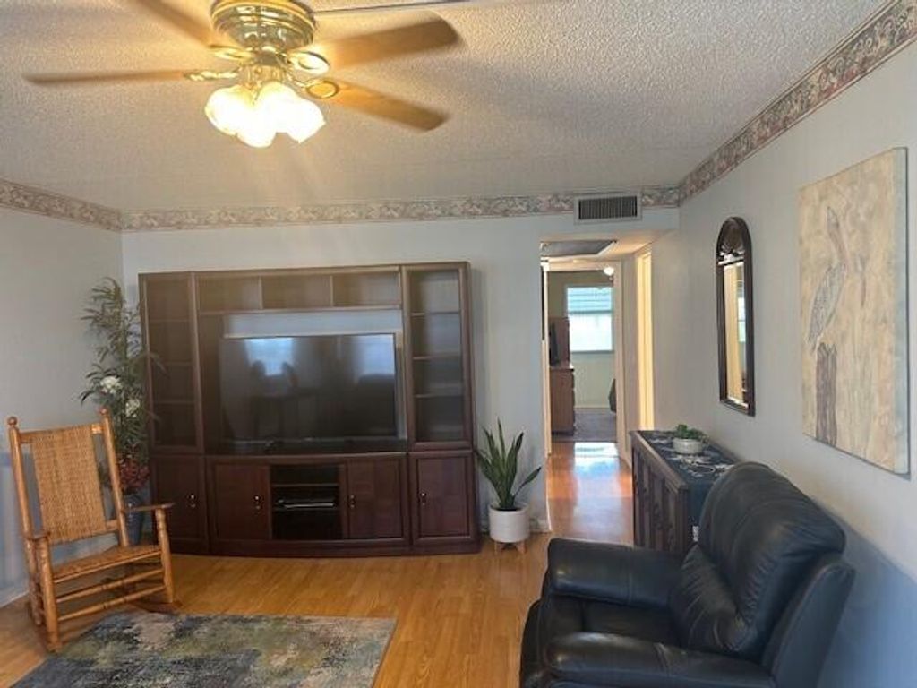 Photo of 260 Northampton N, West Palm Beach, FL 33417 (MLS # R10985402)