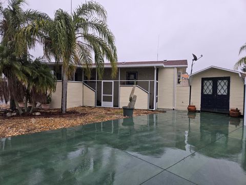 A home in Okeechobee