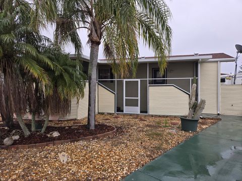 A home in Okeechobee