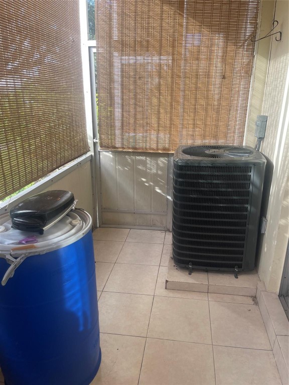 MAR-LEN GARDENS - Residential