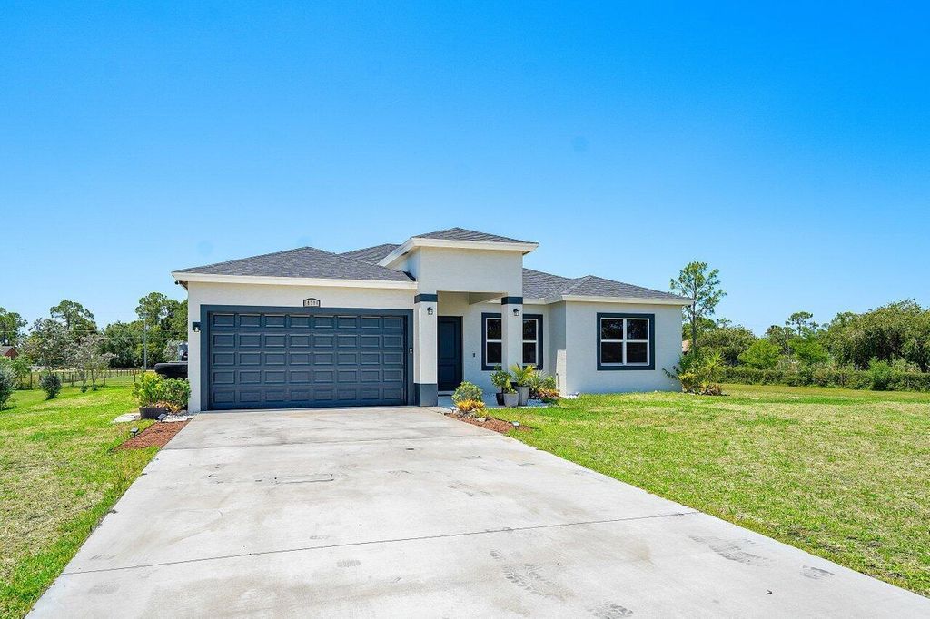 Photo of 18306 91st Place N, Loxahatchee, FL 33470 (MLS # R10993735)