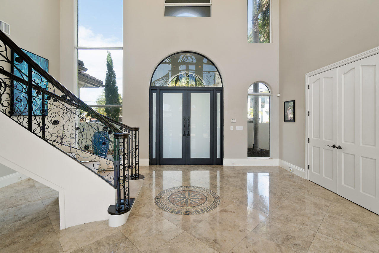 TROPIC ISLE 2ND SEC - Residential