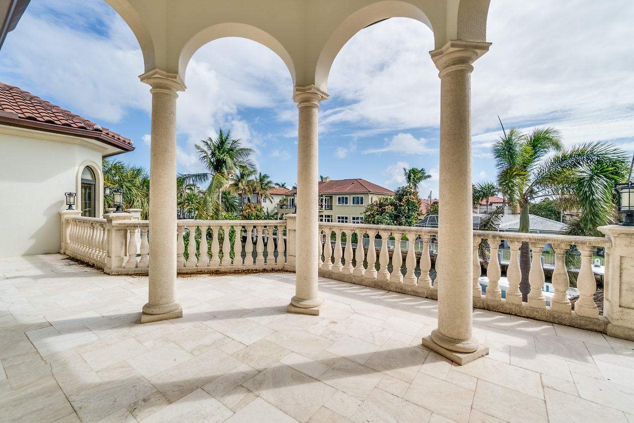 TROPIC ISLE 2ND SEC - Residential