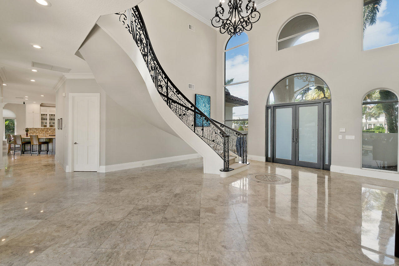 TROPIC ISLE 2ND SEC - Residential