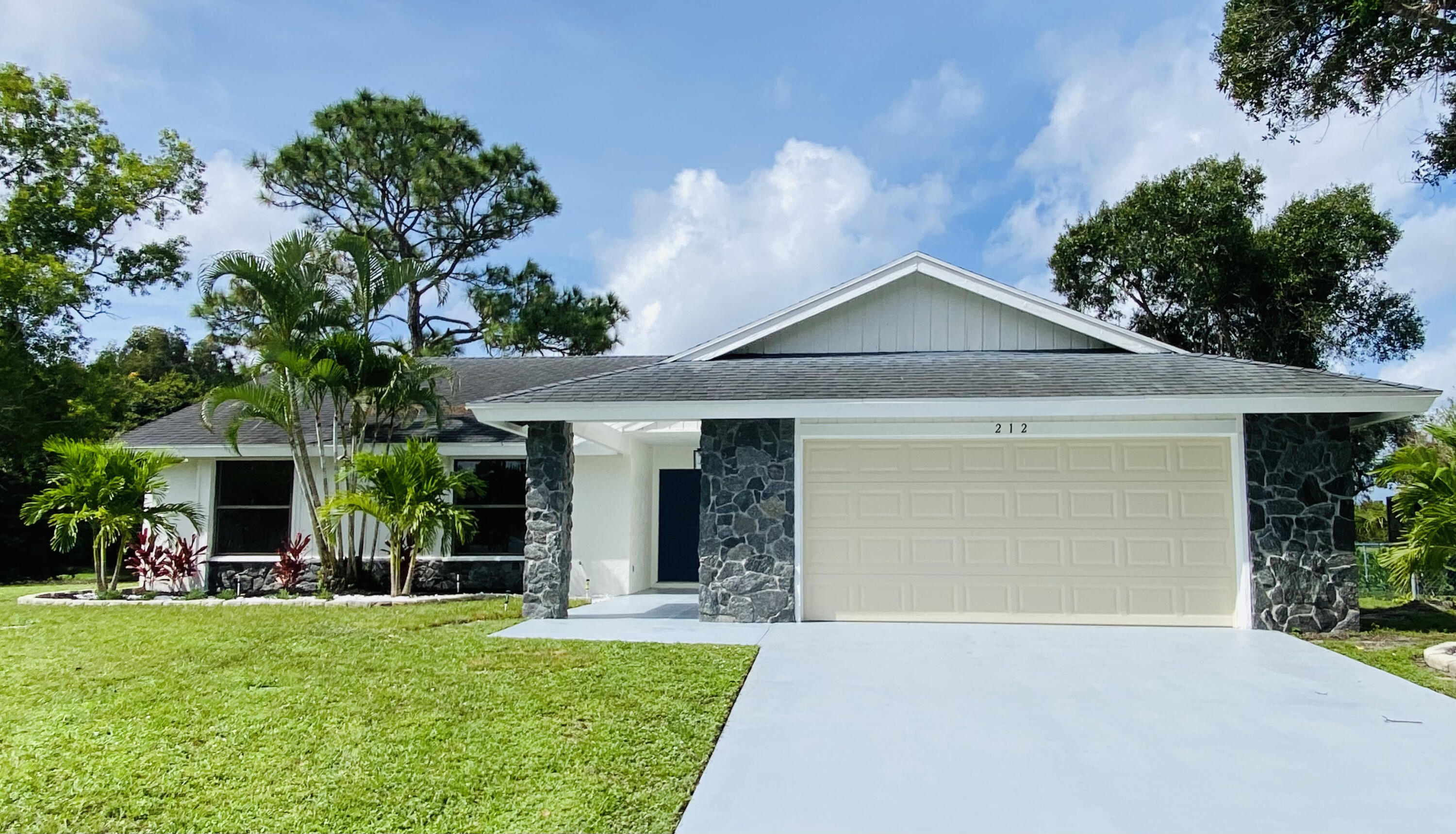 INDIAN TRAIL ESTATES UNIT 1 - Residential Lease