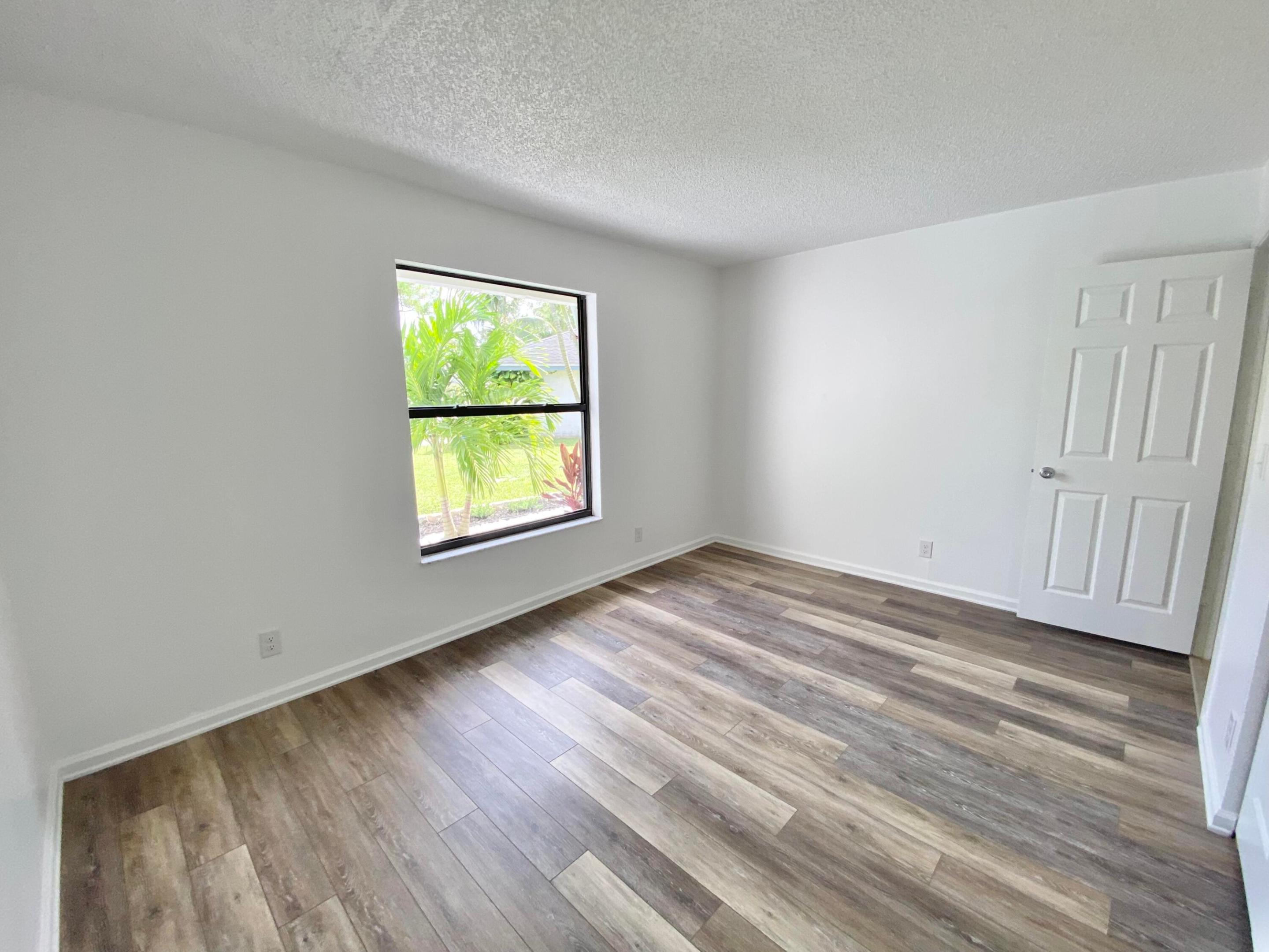 INDIAN TRAIL ESTATES UNIT 1 - Residential Lease