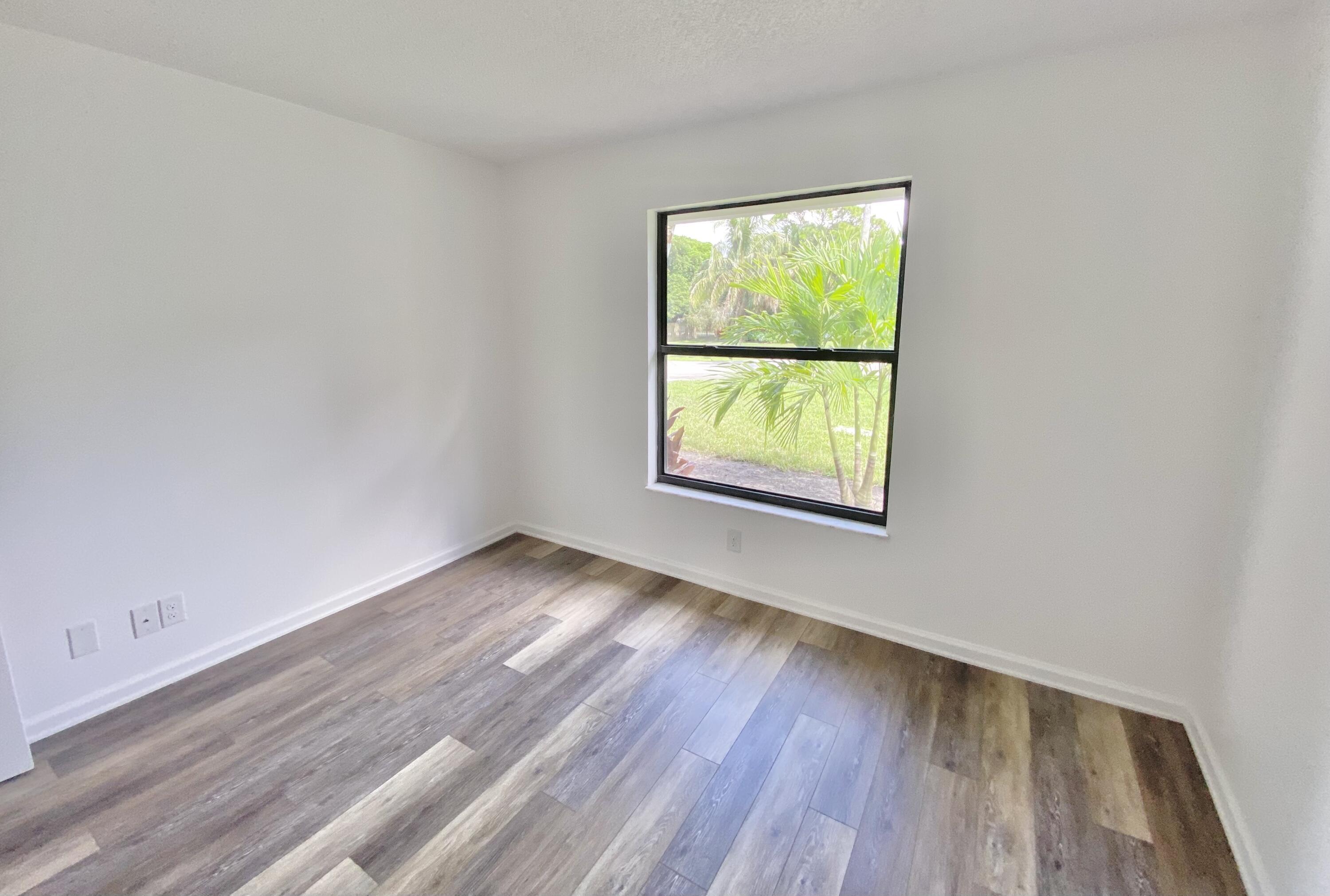 INDIAN TRAIL ESTATES UNIT 1 - Residential Lease