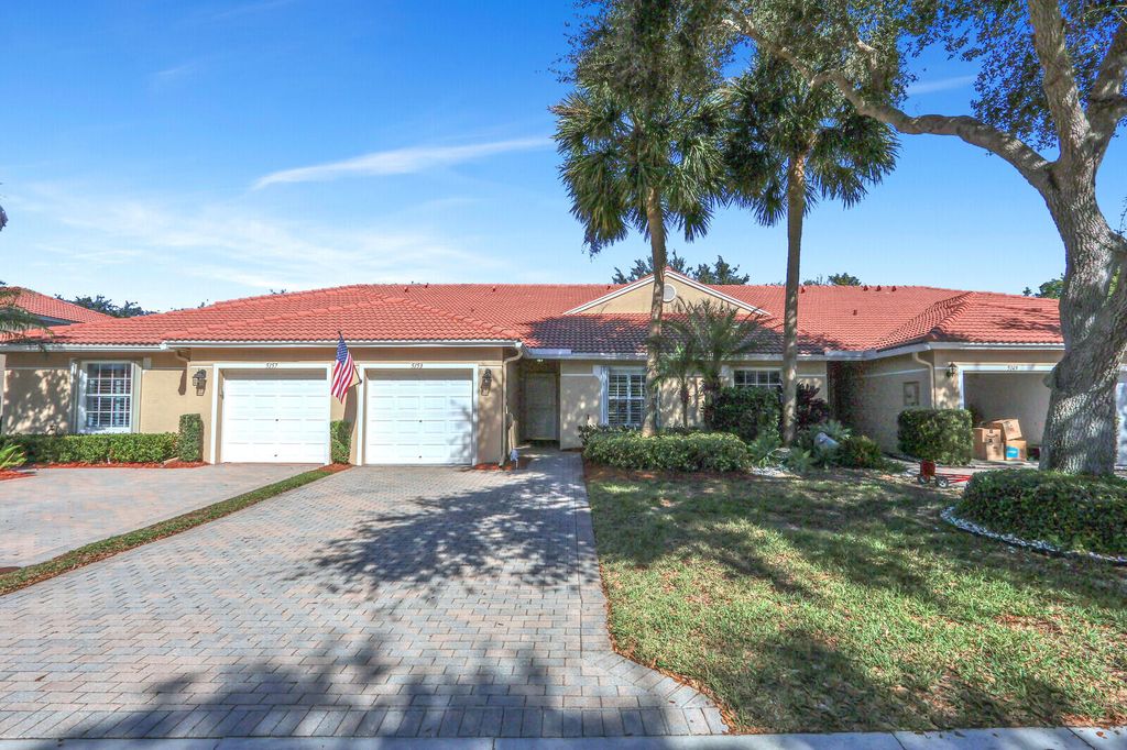 Photo of 5153 Toscana Trail, Boynton Beach, FL 33437 (MLS # R11159850)
