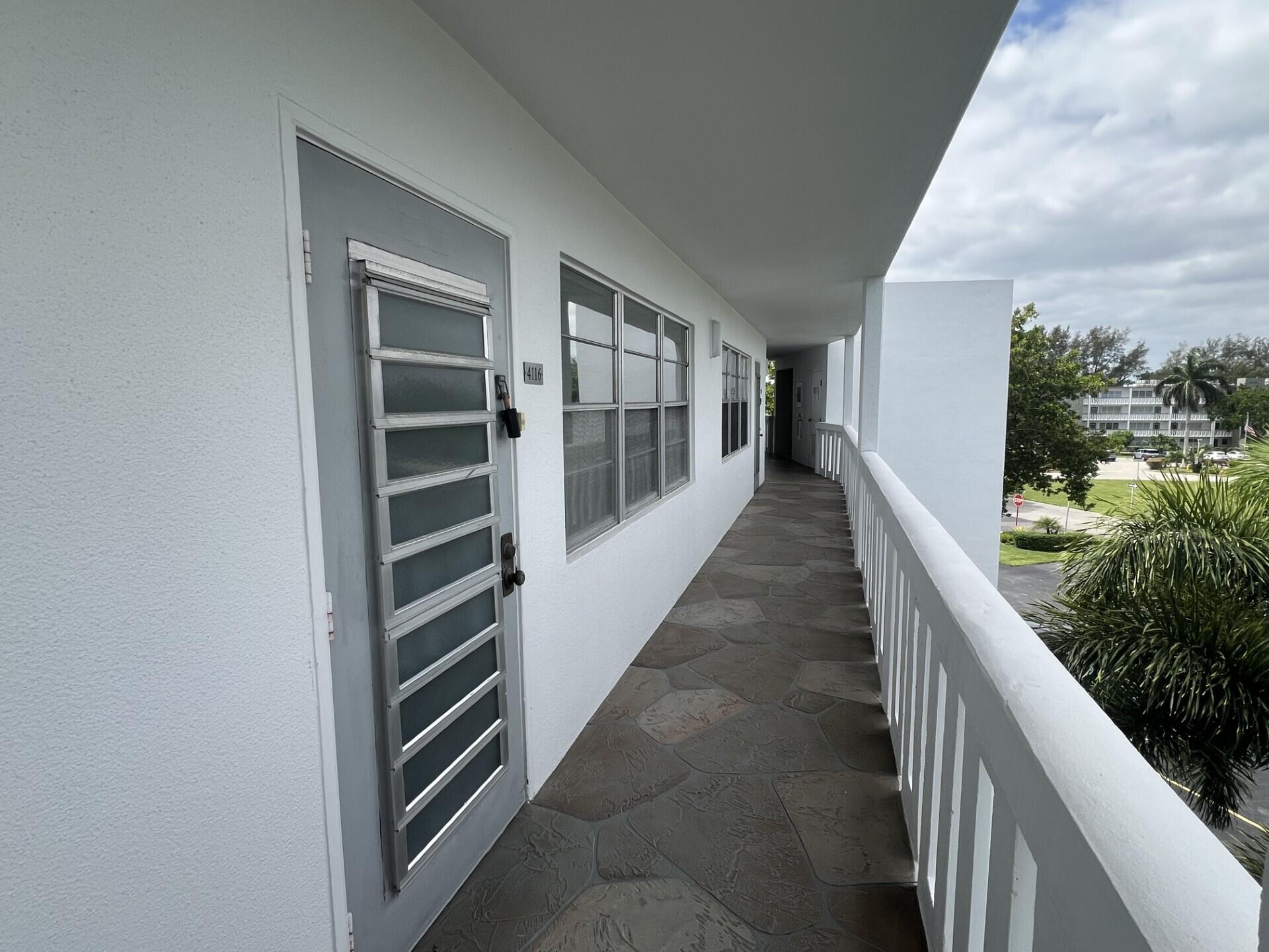 CAMBRIDGE E CONDO - Residential