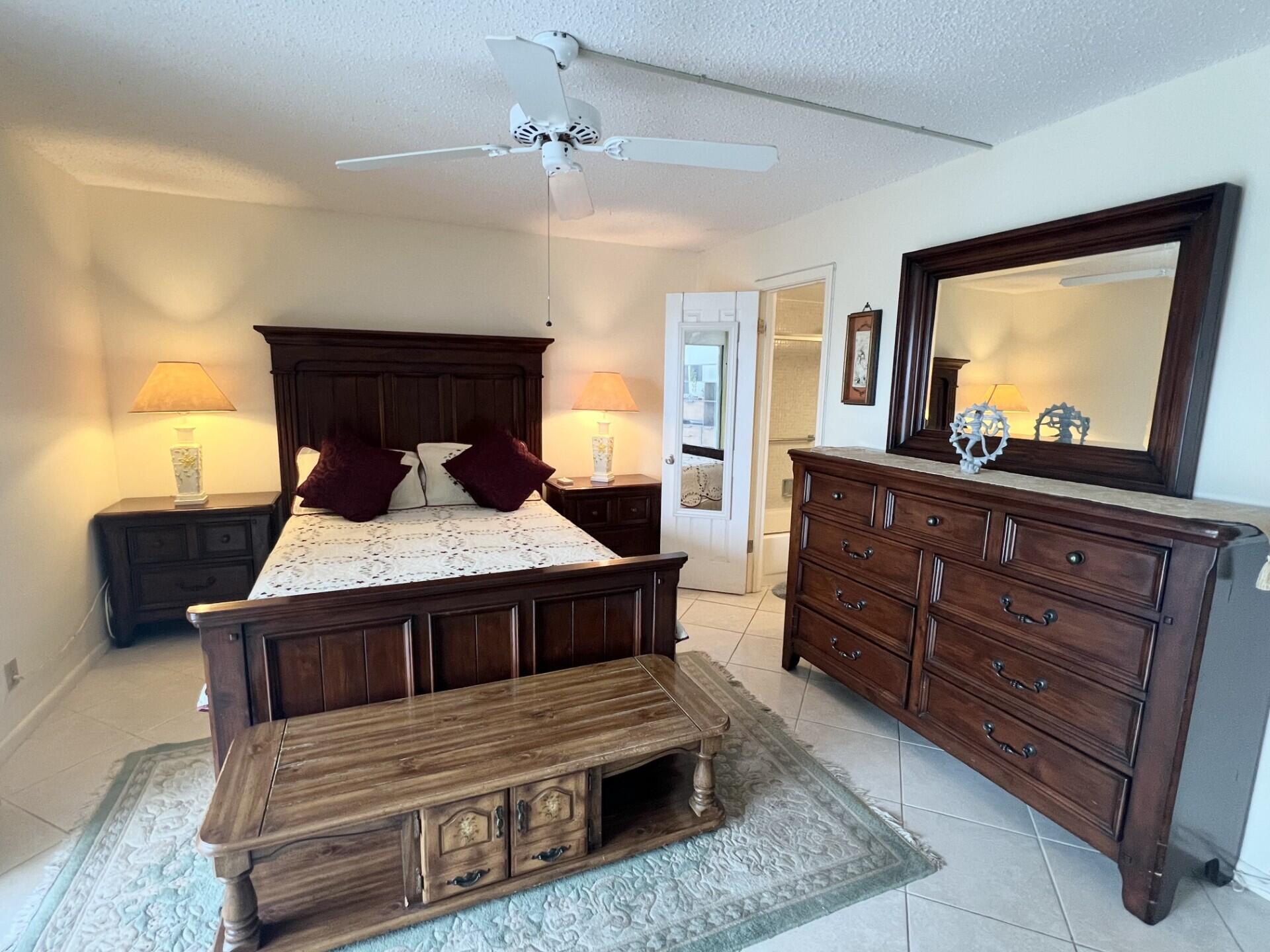 CAMBRIDGE E CONDO - Residential