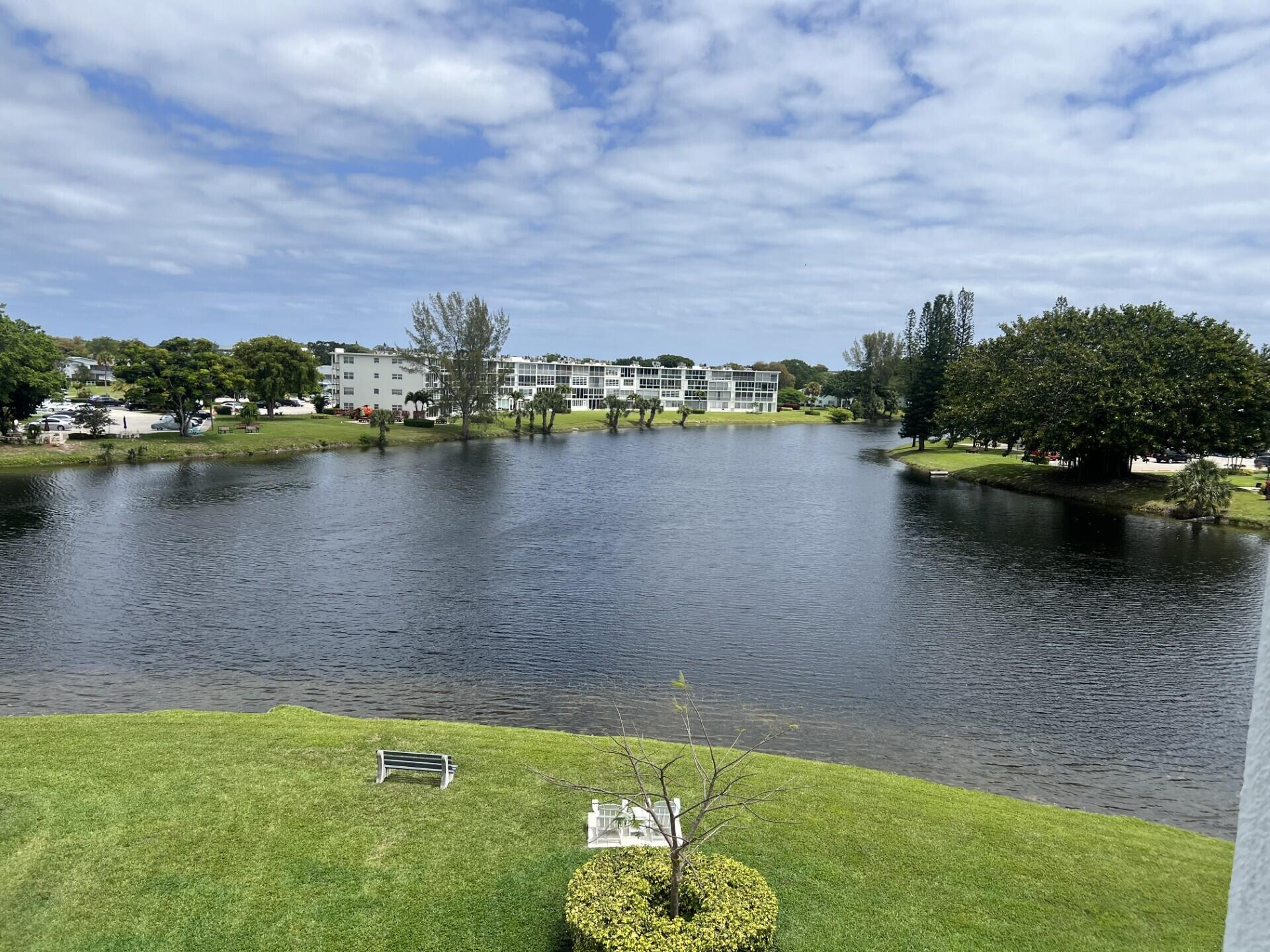 CAMBRIDGE E CONDO - Residential