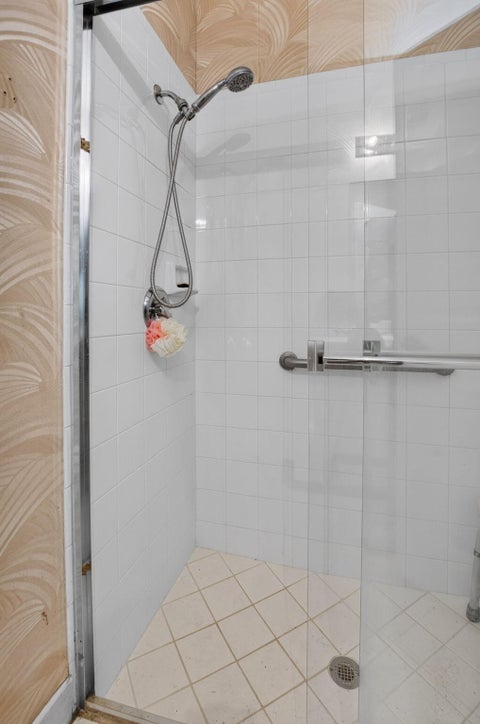 Tiny photo for 7299 VÃ­a Genova, Delray Beach, FL 33446 (MLS # B26087943)