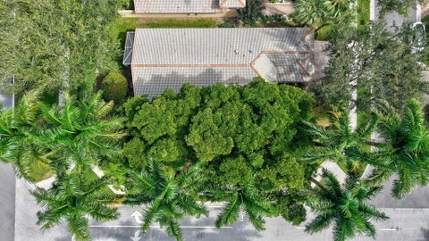 Tiny photo for 7299 VÃ­a Genova, Delray Beach, FL 33446 (MLS # B26087943)
