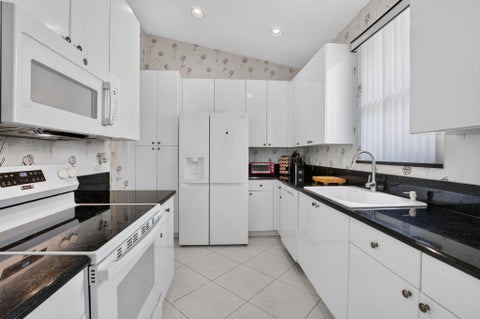 Tiny photo for 7299 VÃ­a Genova, Delray Beach, FL 33446 (MLS # B26087943)