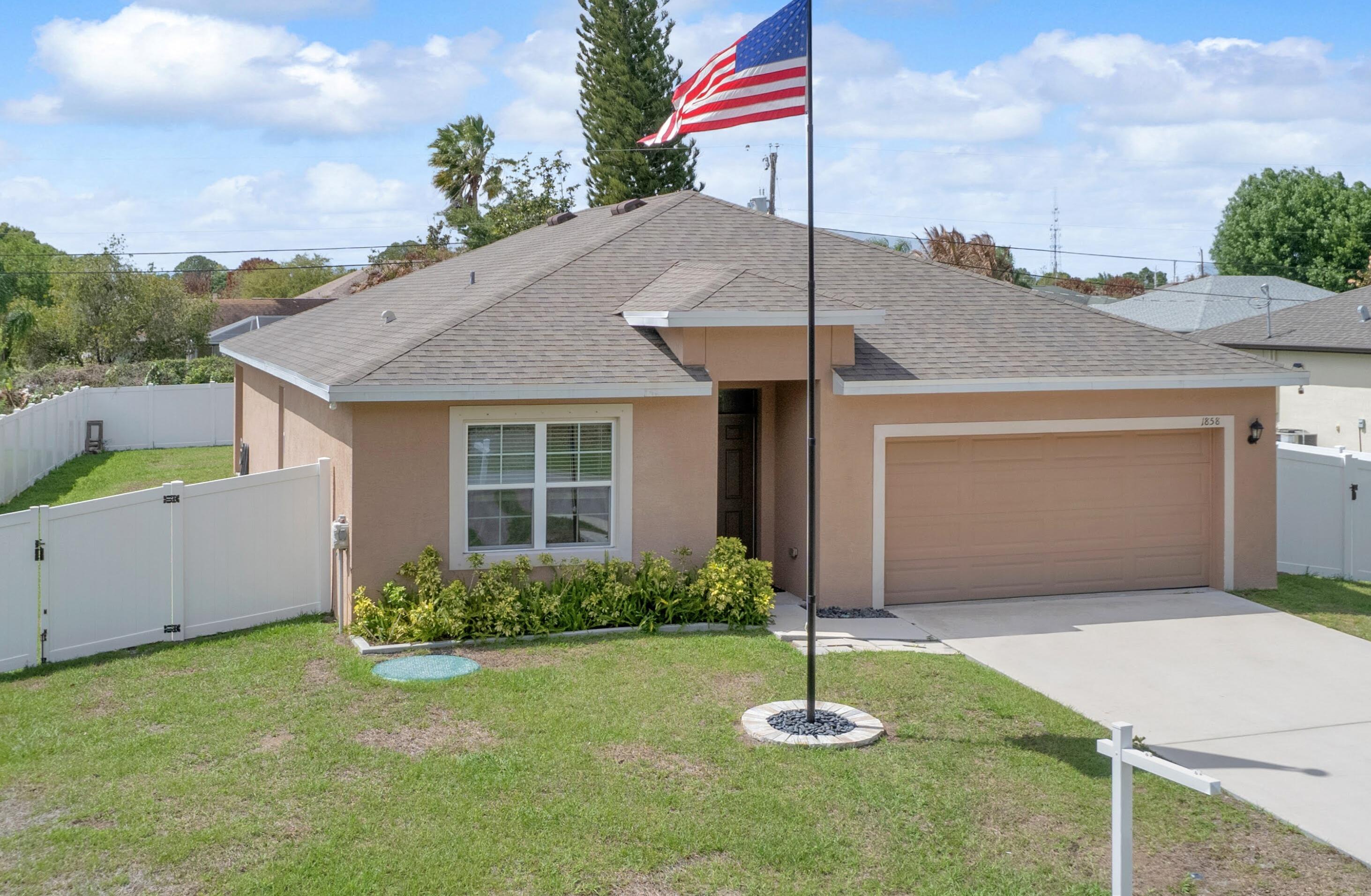 PORT ST LUCIE SECTION 11 - Residential