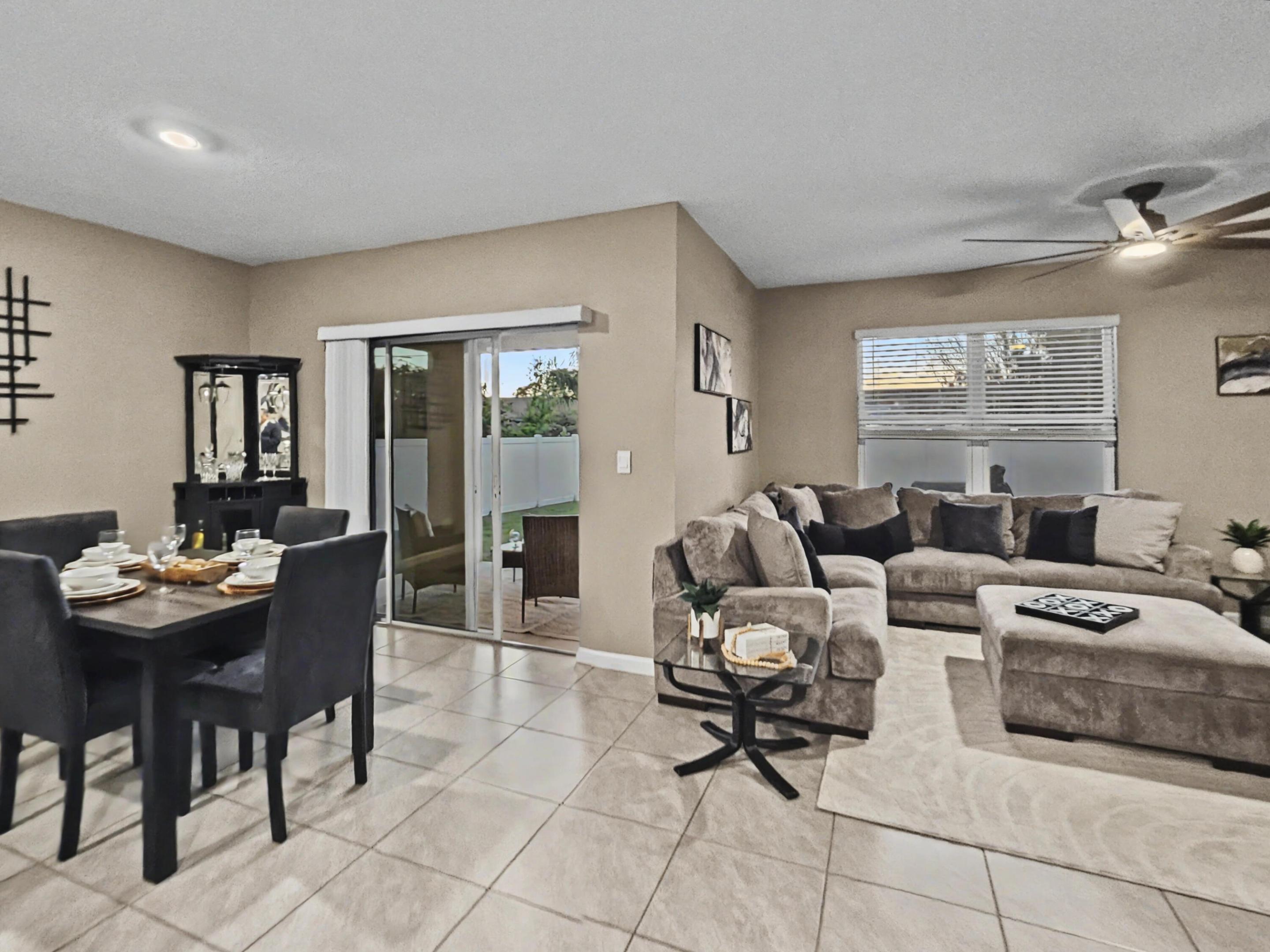 PORT ST LUCIE SECTION 11 - Residential