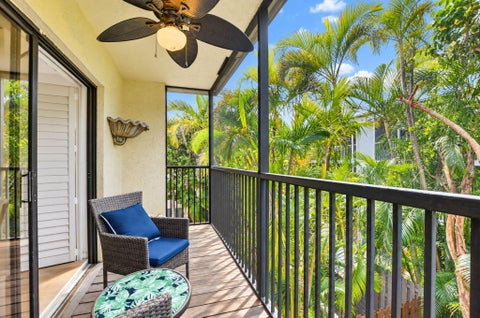 Tiny photo for 884 SE 19th Avenue #10, Deerfield Beach, FL 33441 (MLS # B26083602)