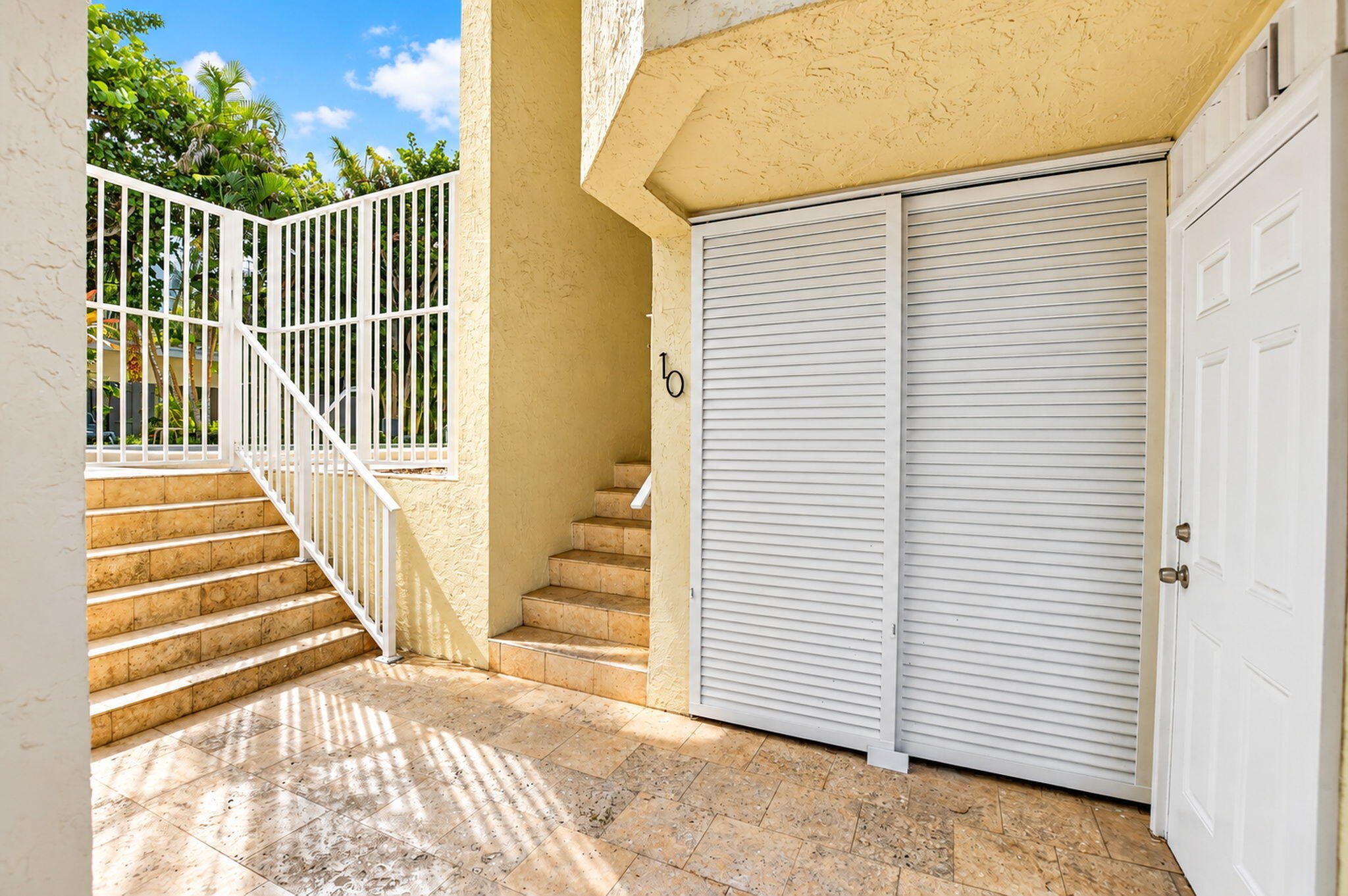 884 SE 19th Avenue 10