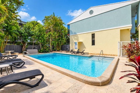 Tiny photo for 884 SE 19th Avenue #10, Deerfield Beach, FL 33441 (MLS # B26083602)