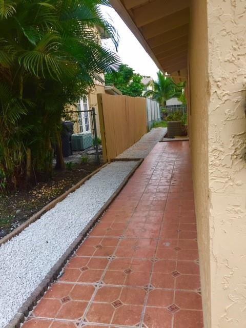 North Lauderdale Village - Residential