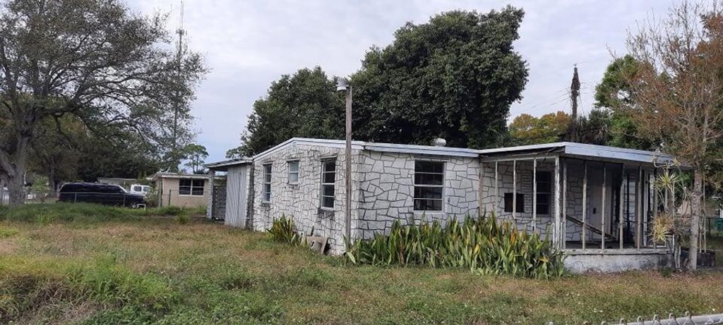 Photo of 5003 Regina Drive, Fort Pierce, FL 34982 (MLS # R10772396)