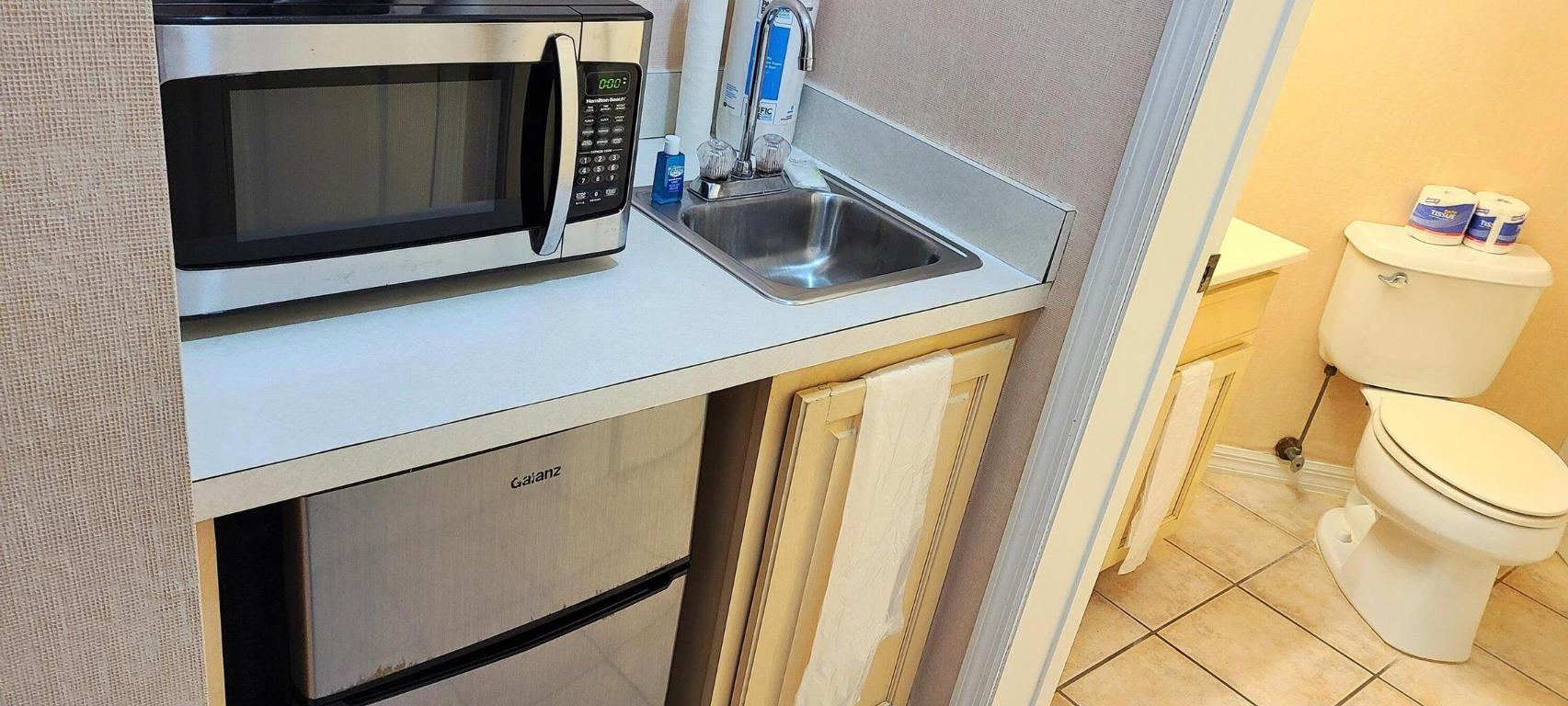 GOLF VILLAS II CONDOMINIUM - Residential Lease