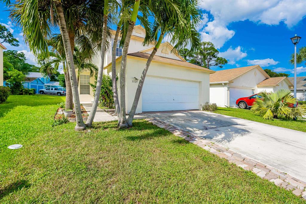 VICTORIA WOODS 4 - Residential