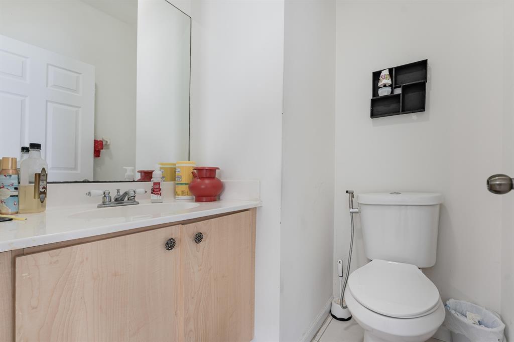 VICTORIA WOODS 4 - Residential