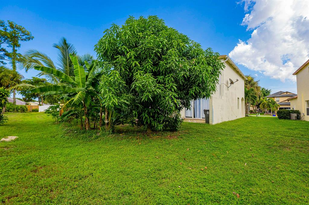 VICTORIA WOODS 4 - Residential