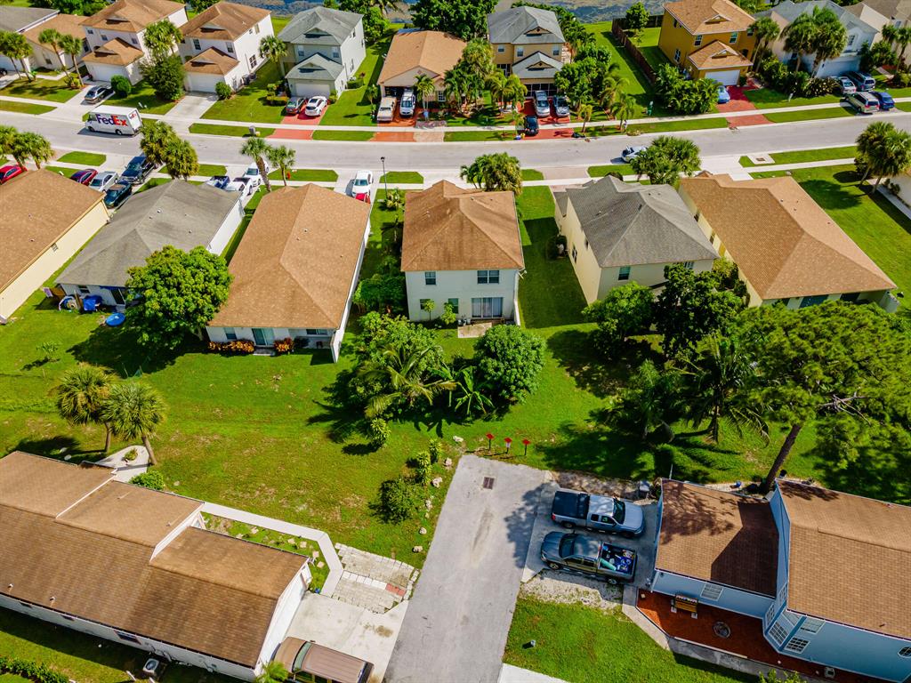 VICTORIA WOODS 4 - Residential