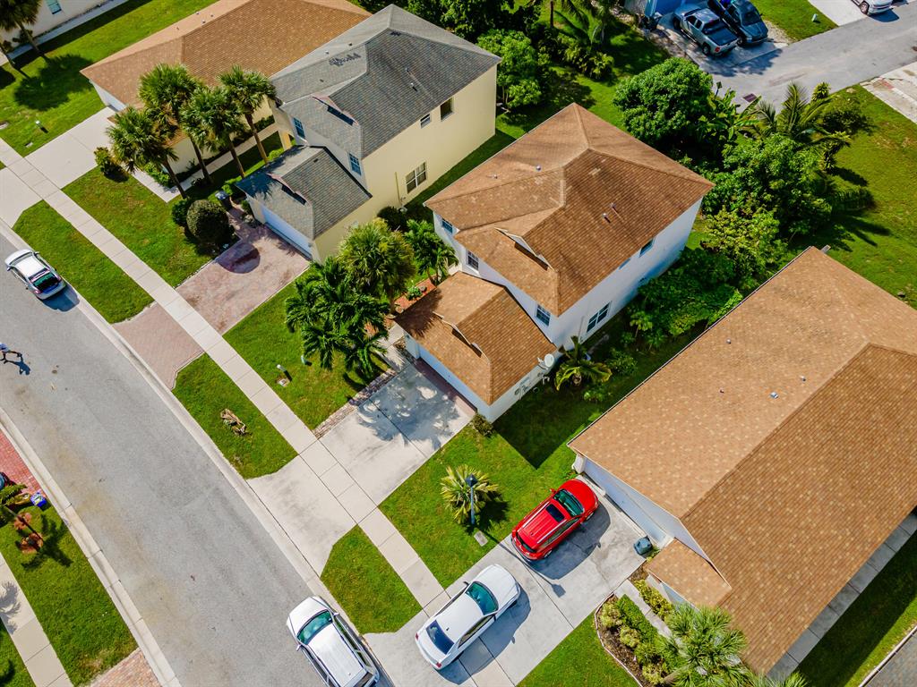 VICTORIA WOODS 4 - Residential