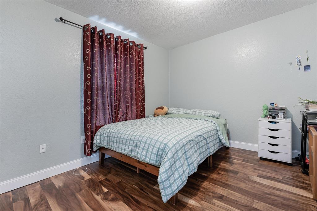 VICTORIA WOODS 4 - Residential