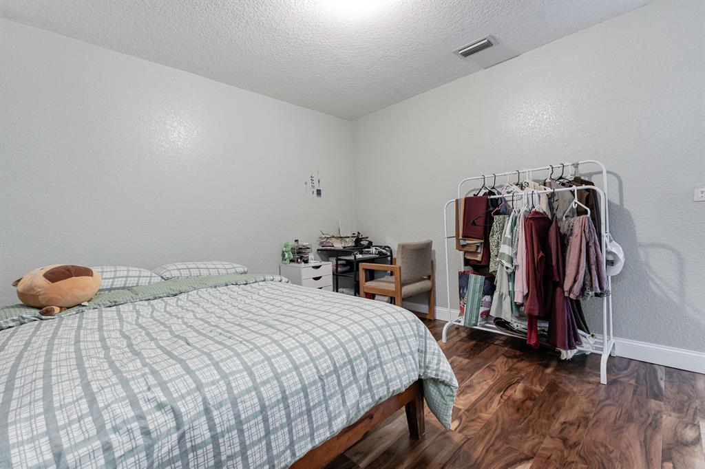 VICTORIA WOODS 4 - Residential