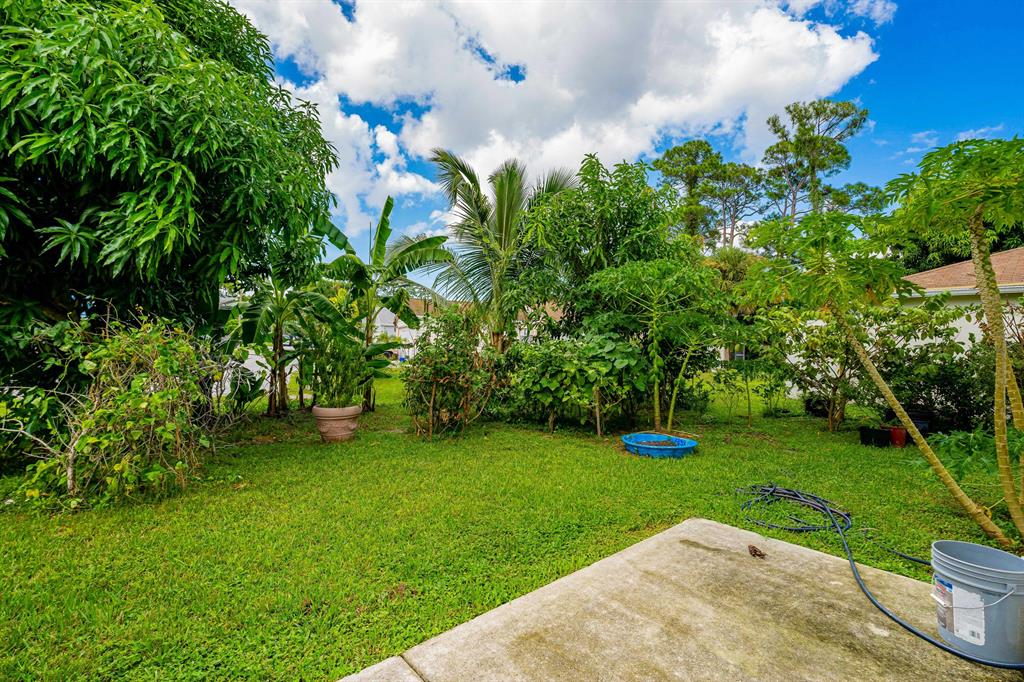 VICTORIA WOODS 4 - Residential