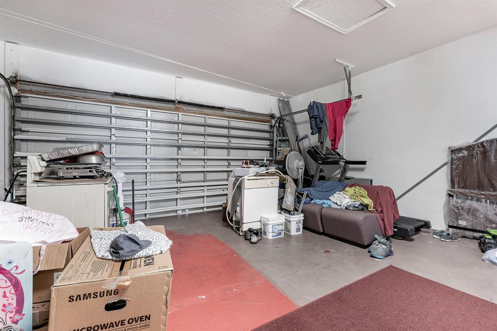 VICTORIA WOODS 4 - Residential