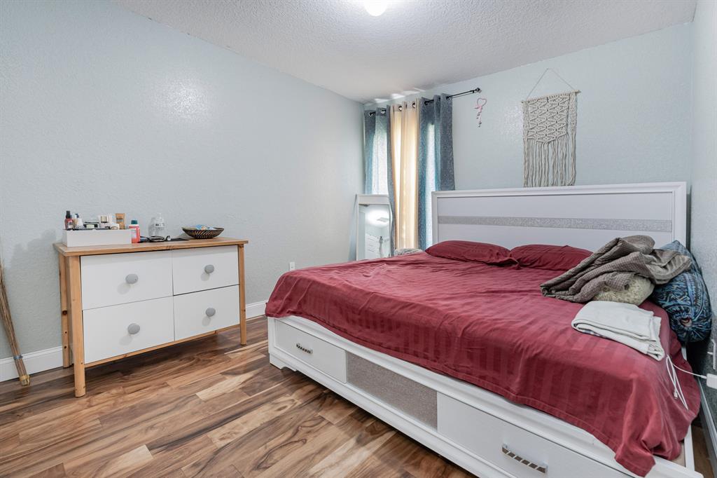 VICTORIA WOODS 4 - Residential