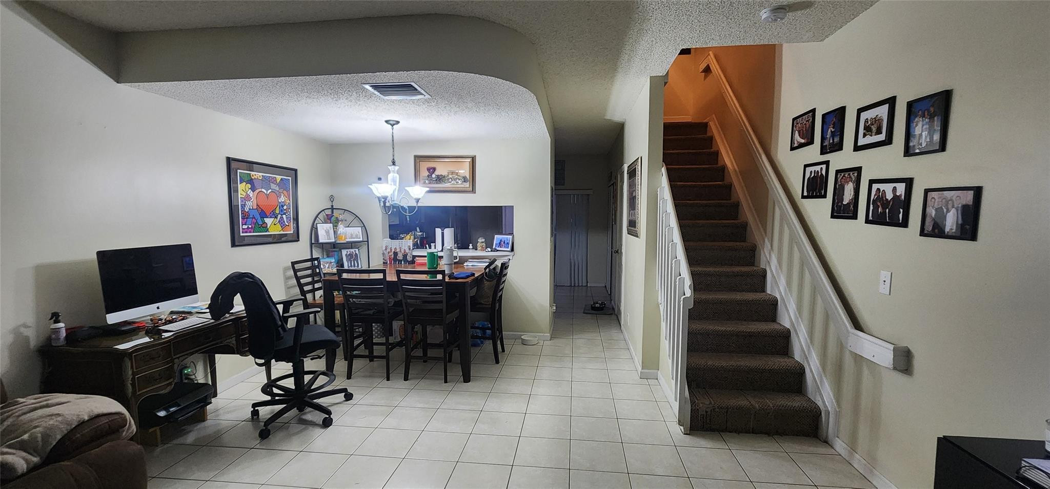 CORAL REEF CLUB - Residential