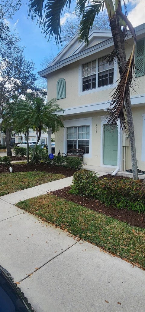 Tiny photo for 5602 NW 99th Way, Coral Springs, FL 33076 (MLS # F10551697)