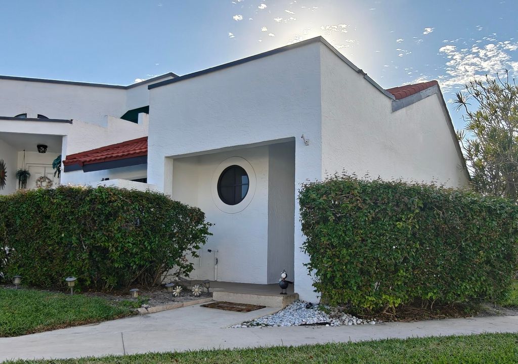 Photo of 385 NW 36th Avenue, Deerfield Beach, FL 33442 (MLS # B26007325)