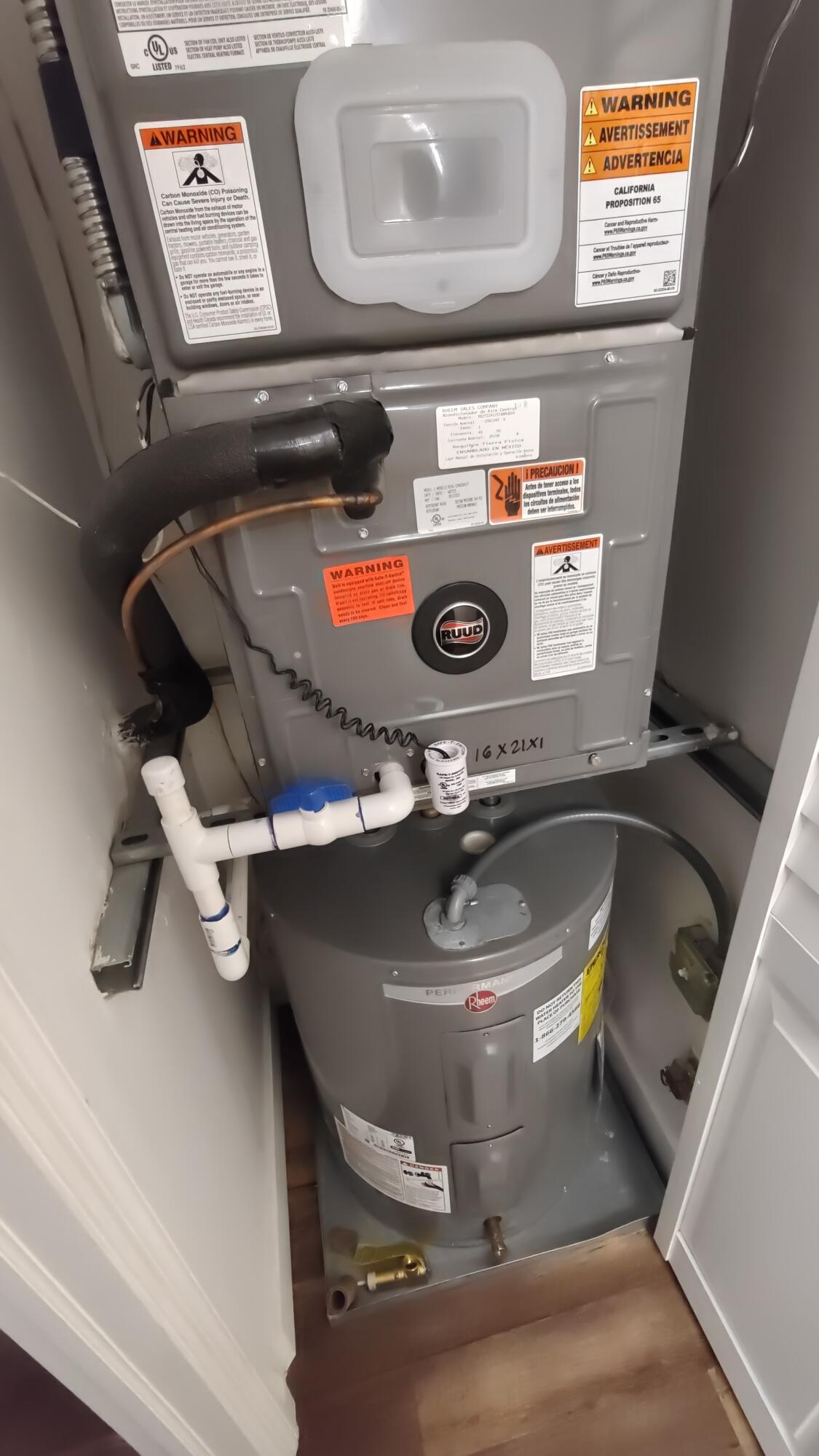 YORKVILLE - Residential